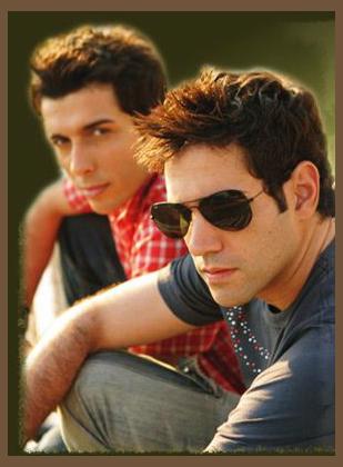 Alex &amp; Konrado